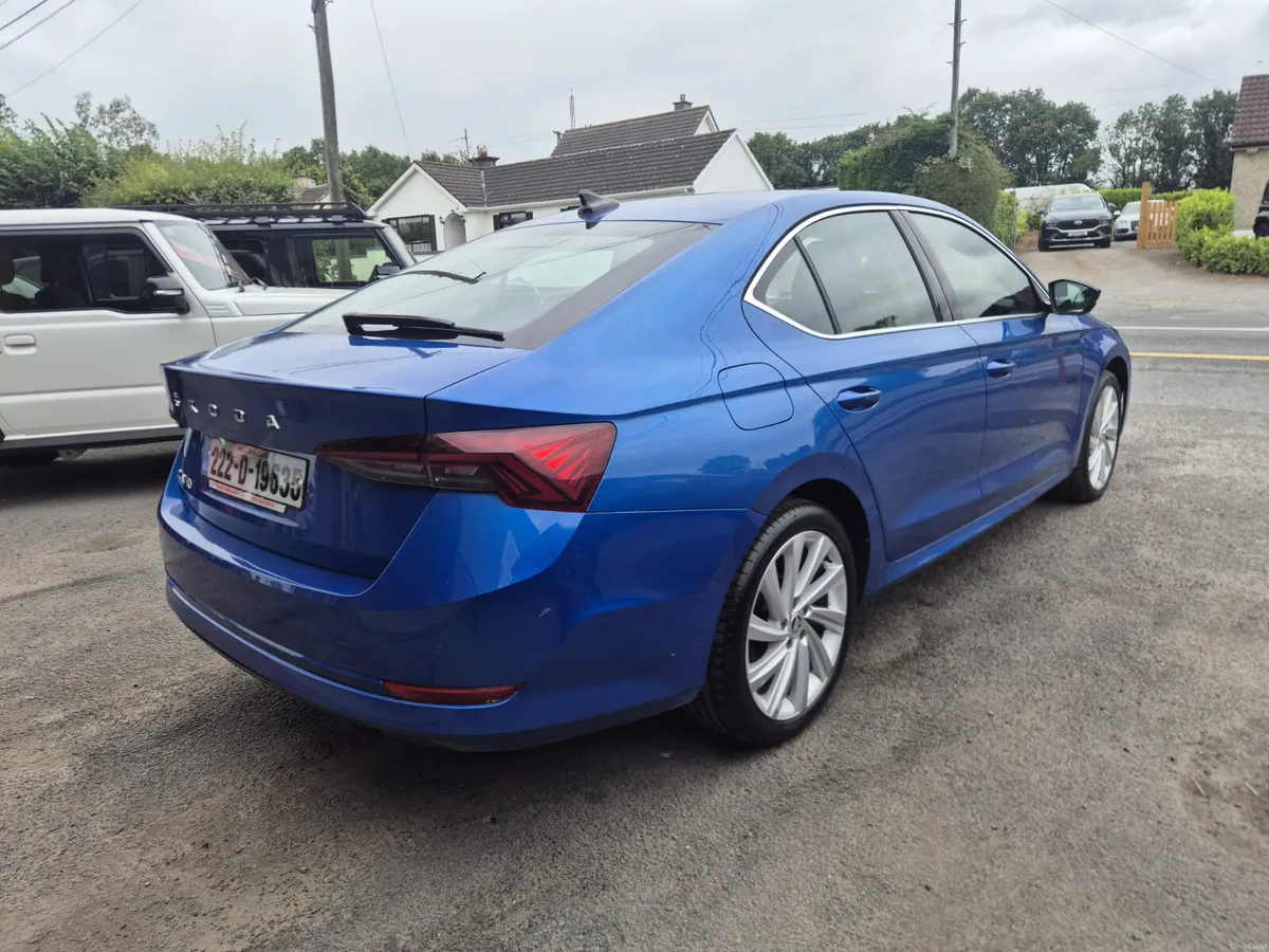 2022 SKODA OCTAVIA 2.0 TDI MANUAL - Image 4