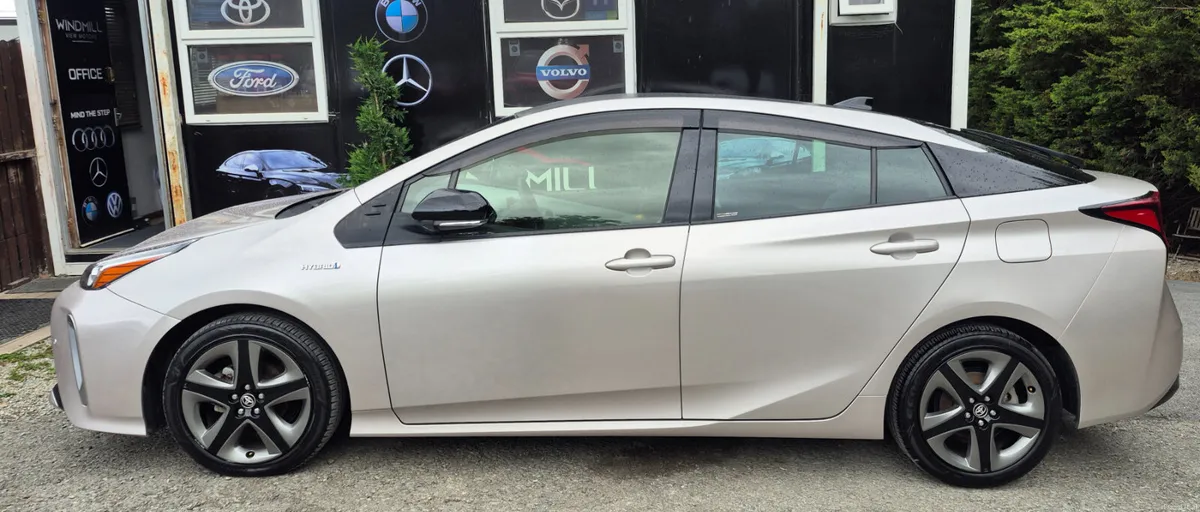 Toyota Prius Hybrid 2019 | High Spec | Automatic - Image 5