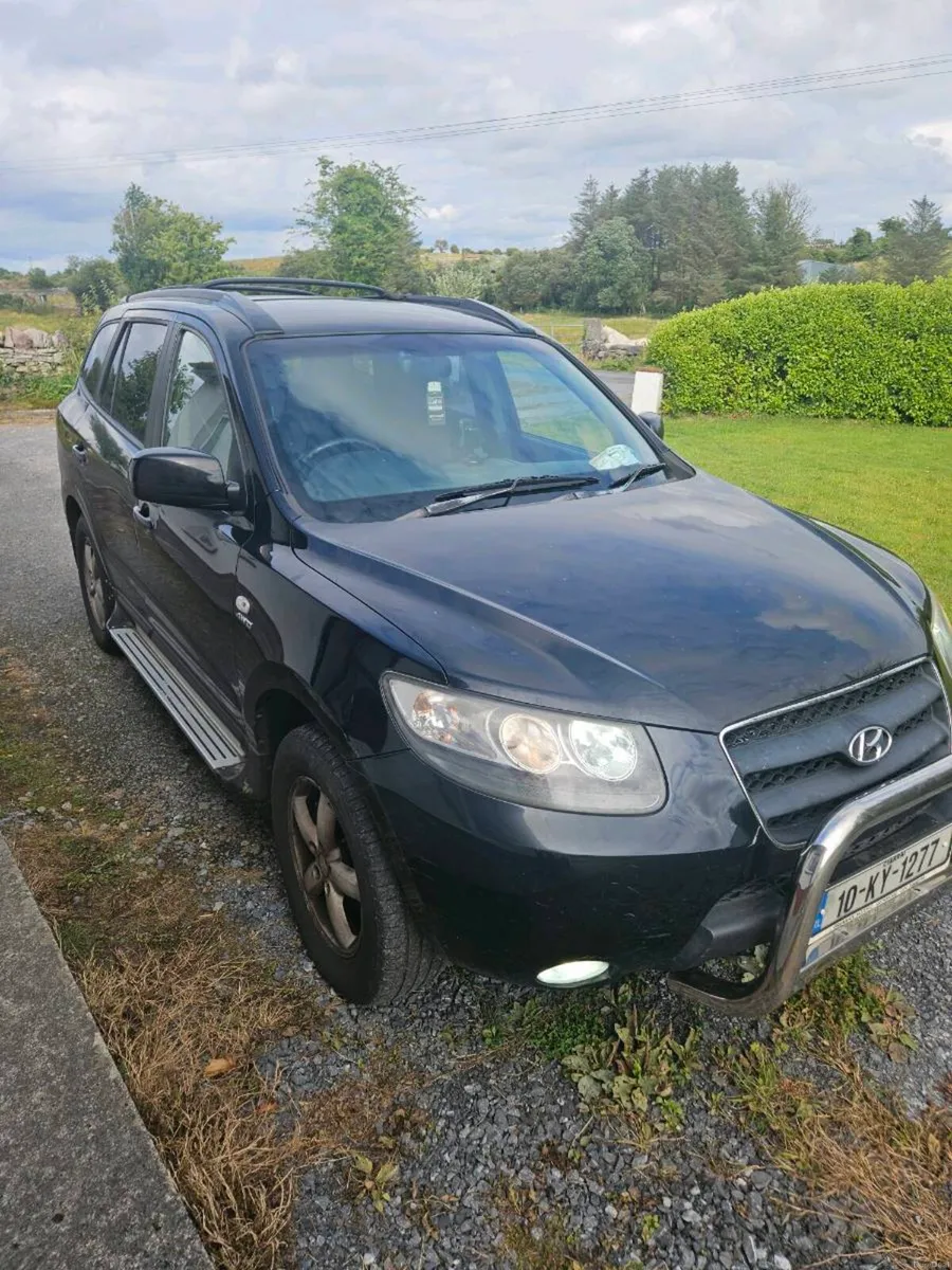 Hyundai santa fe  2010 - Image 3
