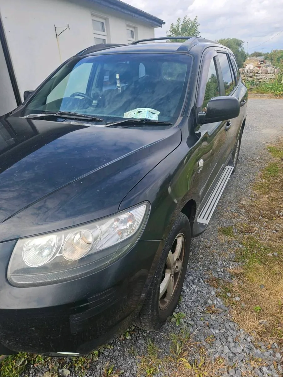 Hyundai santa fe  2010 - Image 4