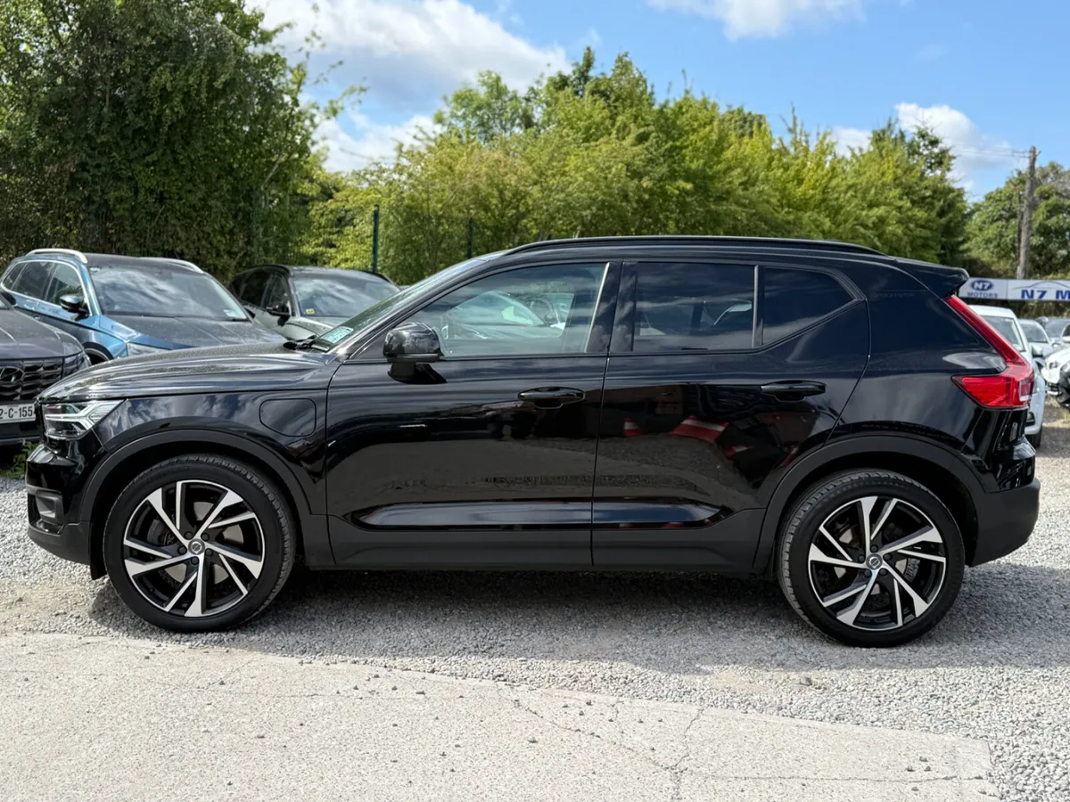 2021 Volvo XC40 1.5 PLUG-in HYBRID R-DESIGH AUTO - Image 6