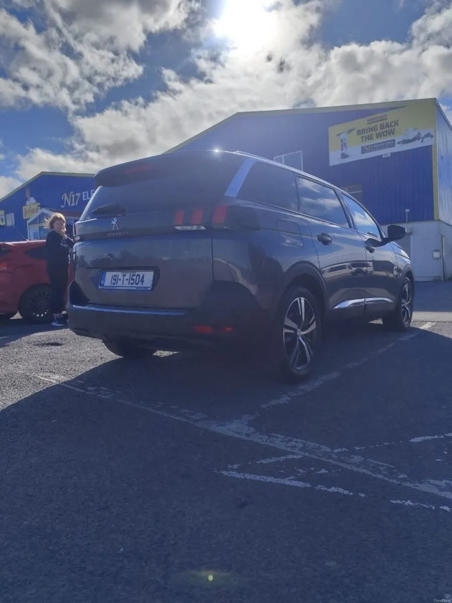 Peugeot 5008 2019 - Image 5