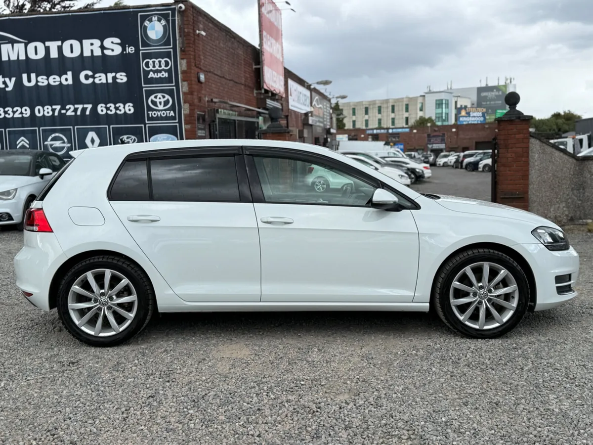 2015 Volkswagen Golf 1.4 HIGHLINE AUTO - Image 2