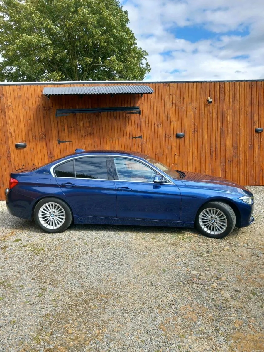 BMW 330E 2017. ONLY 19100KMS - Image 4