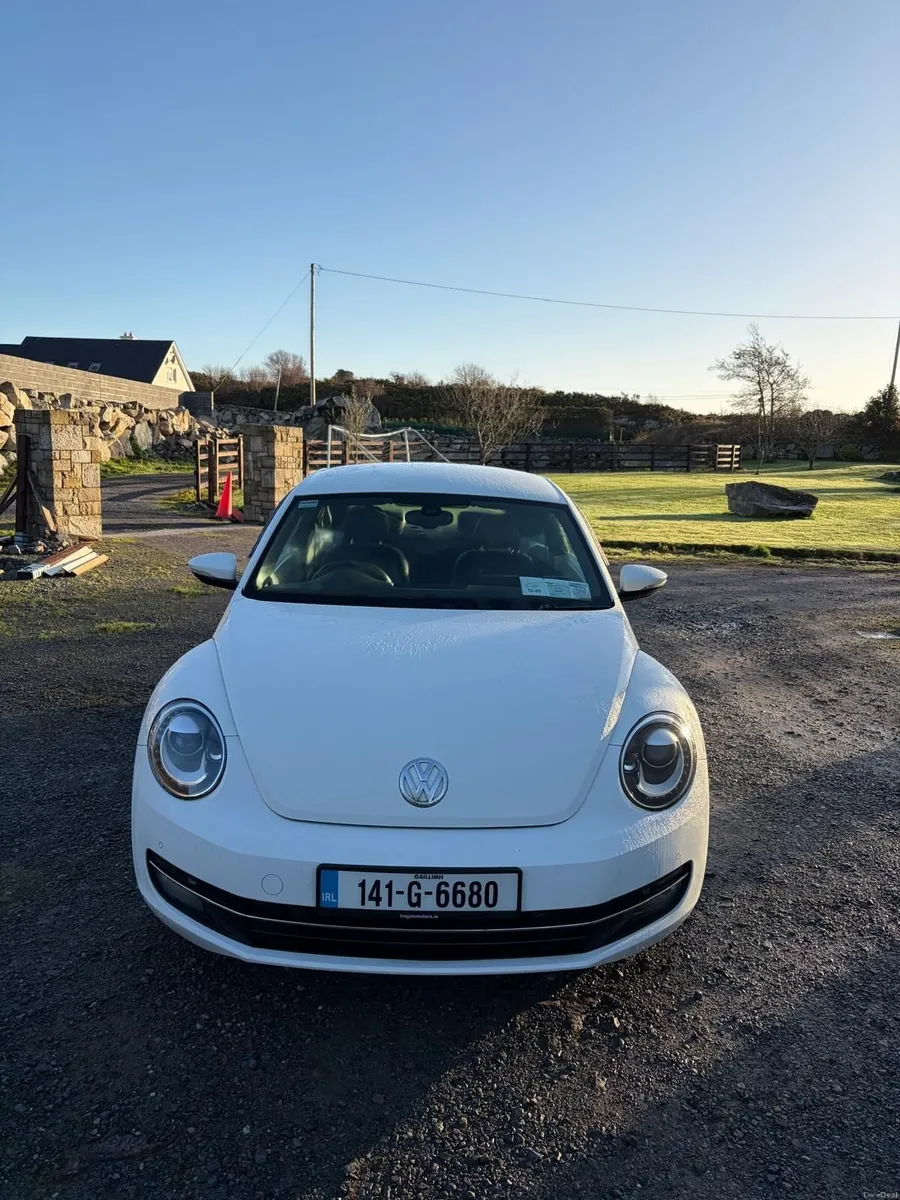 Volkswagen Beetle 2014 - Image 2