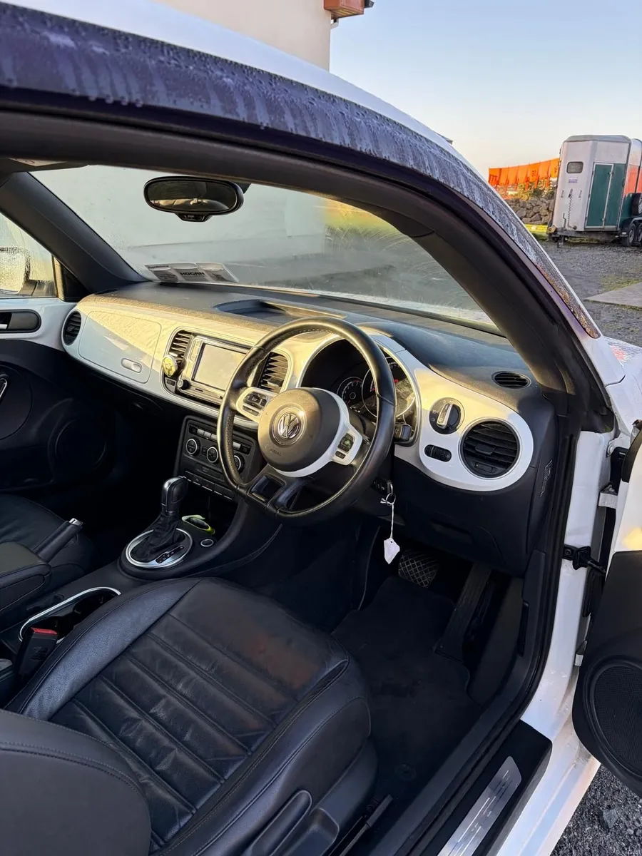 Volkswagen Beetle 2014 - Image 5