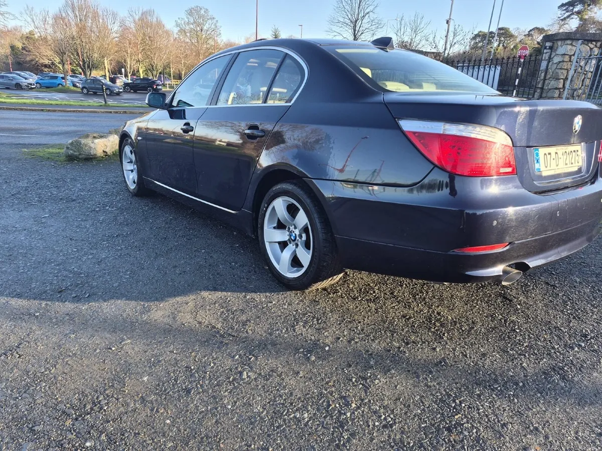 BMW 5-Series 2007 - Image 4