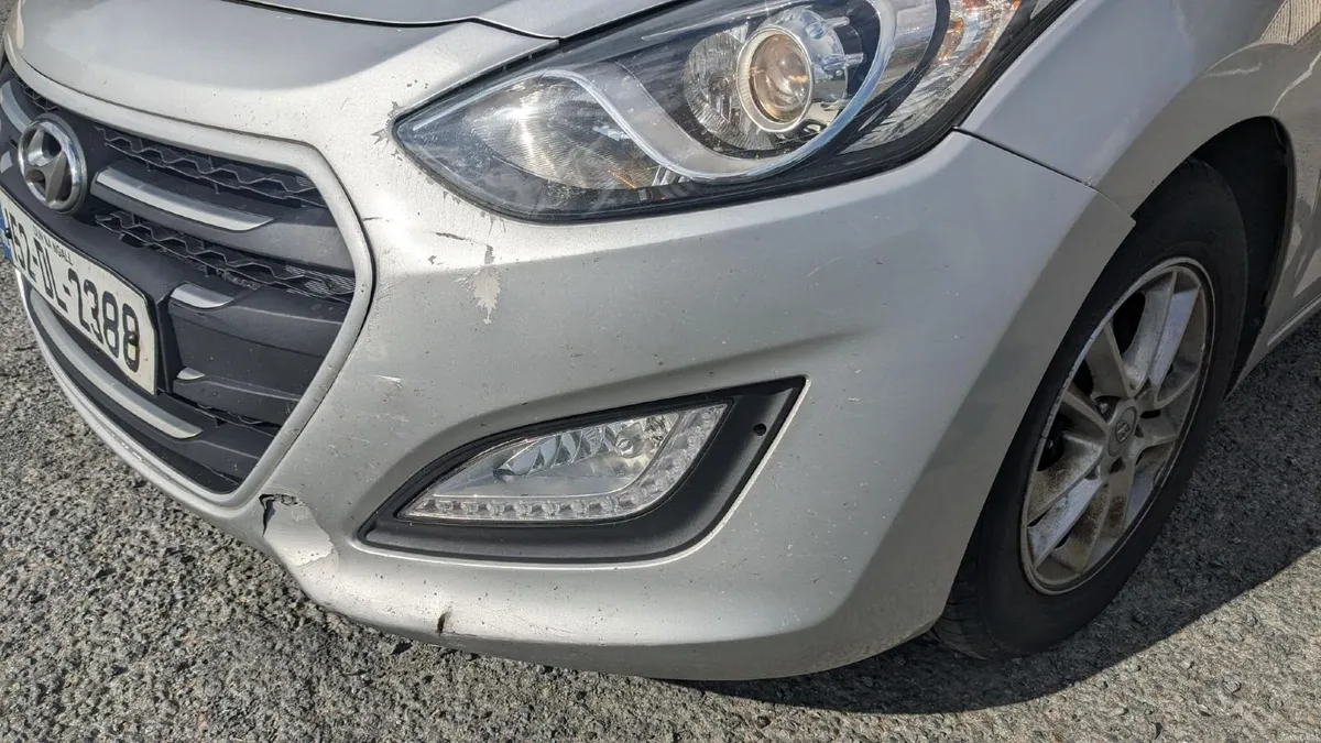 Hyundai i30 1.6 Diesel Deluxe 152 - Image 3