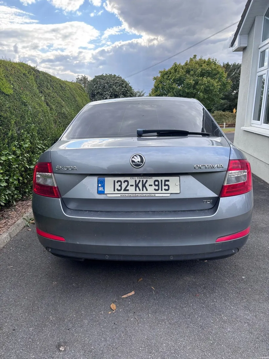 2013 Skoda Octavia - Image 2