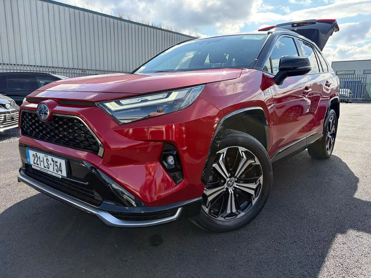 2022 Toyota RAV4 PLUG IN HYBRID AUTOMATIC LEATHER - Image 2