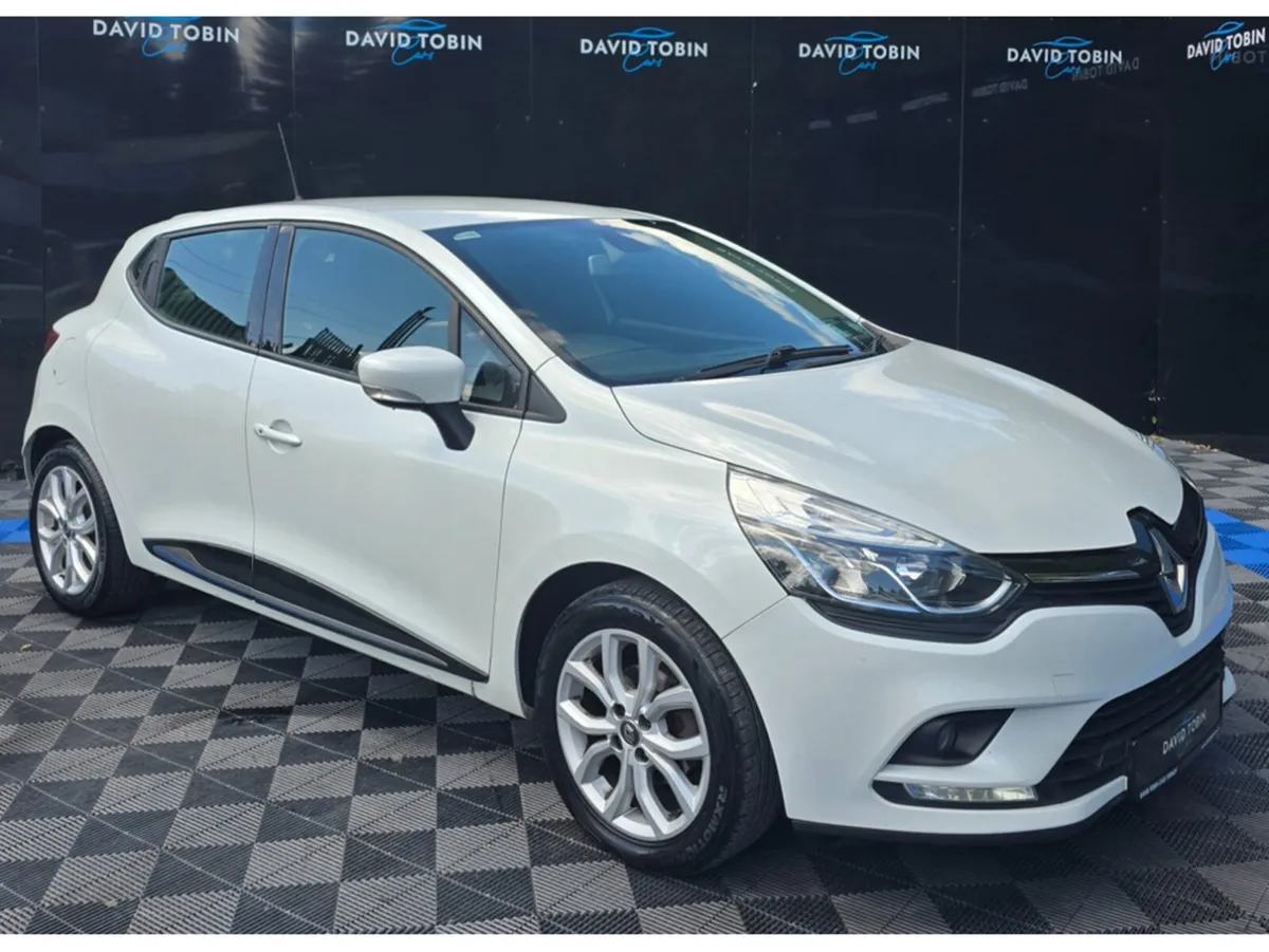 Renault Clio IV DYNAMIQUE NAV TCE - Image 4