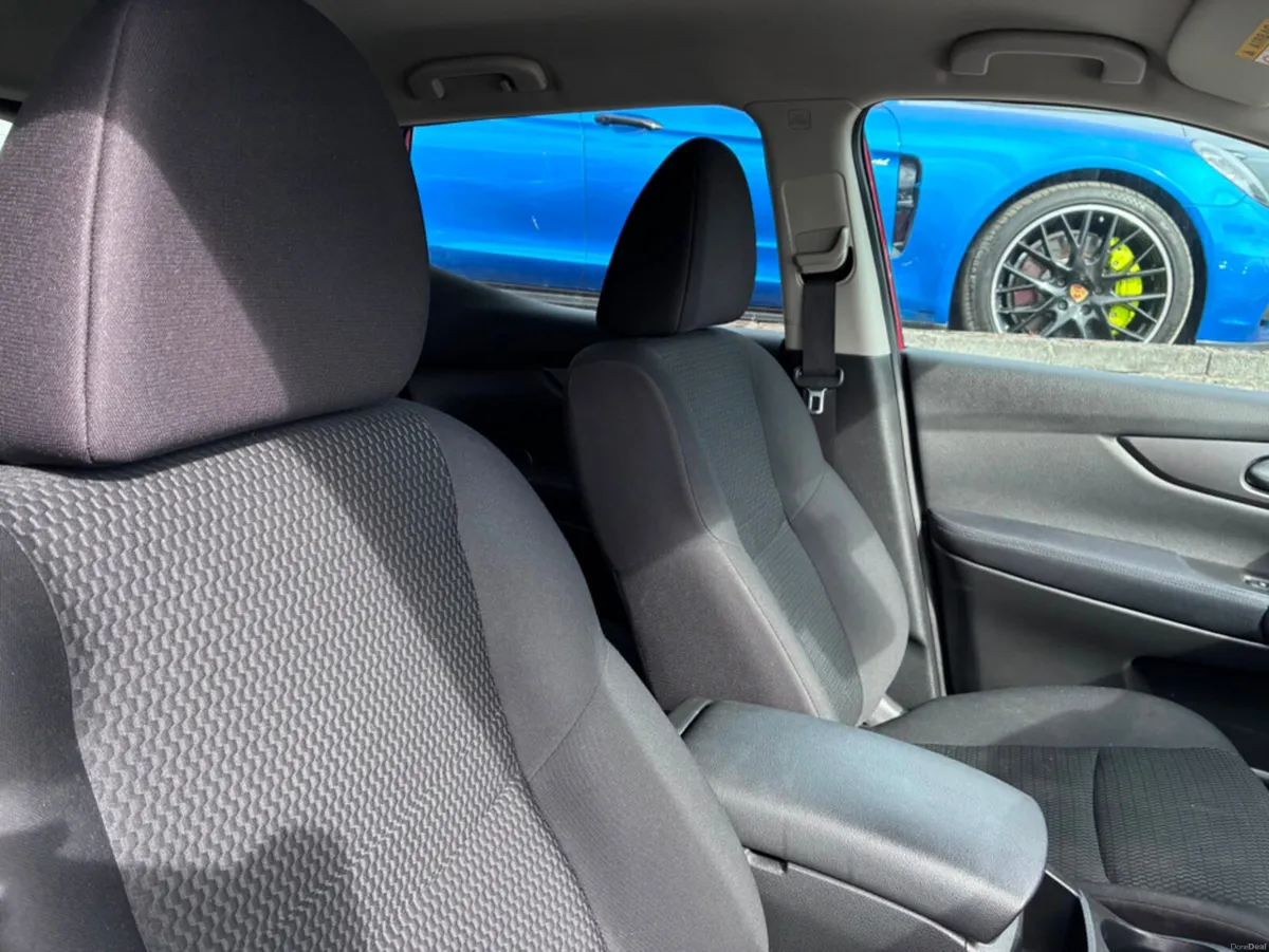 Nissan Qashqai 1.5 DCI VISIA 115 BHP - Image 5