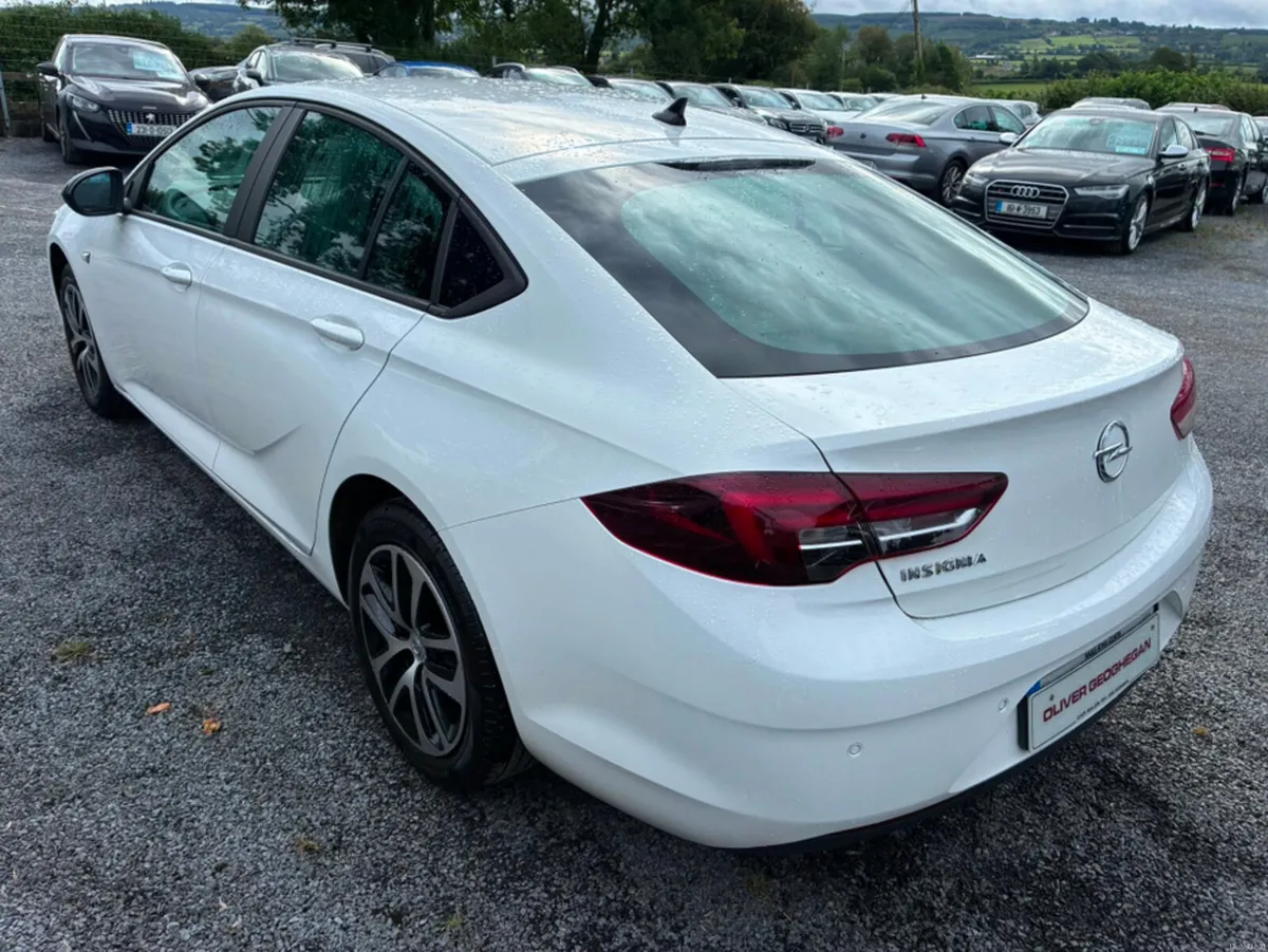 Opel Insignia GRAND SC 1.5 - Image 3