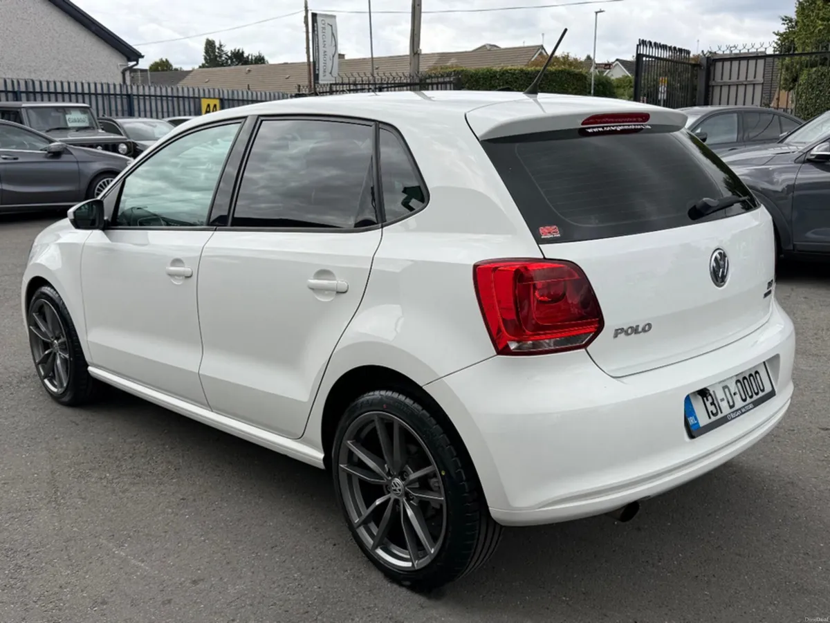 Volkswagen Polo 1.2 TSI PETROL AUTO - Image 6