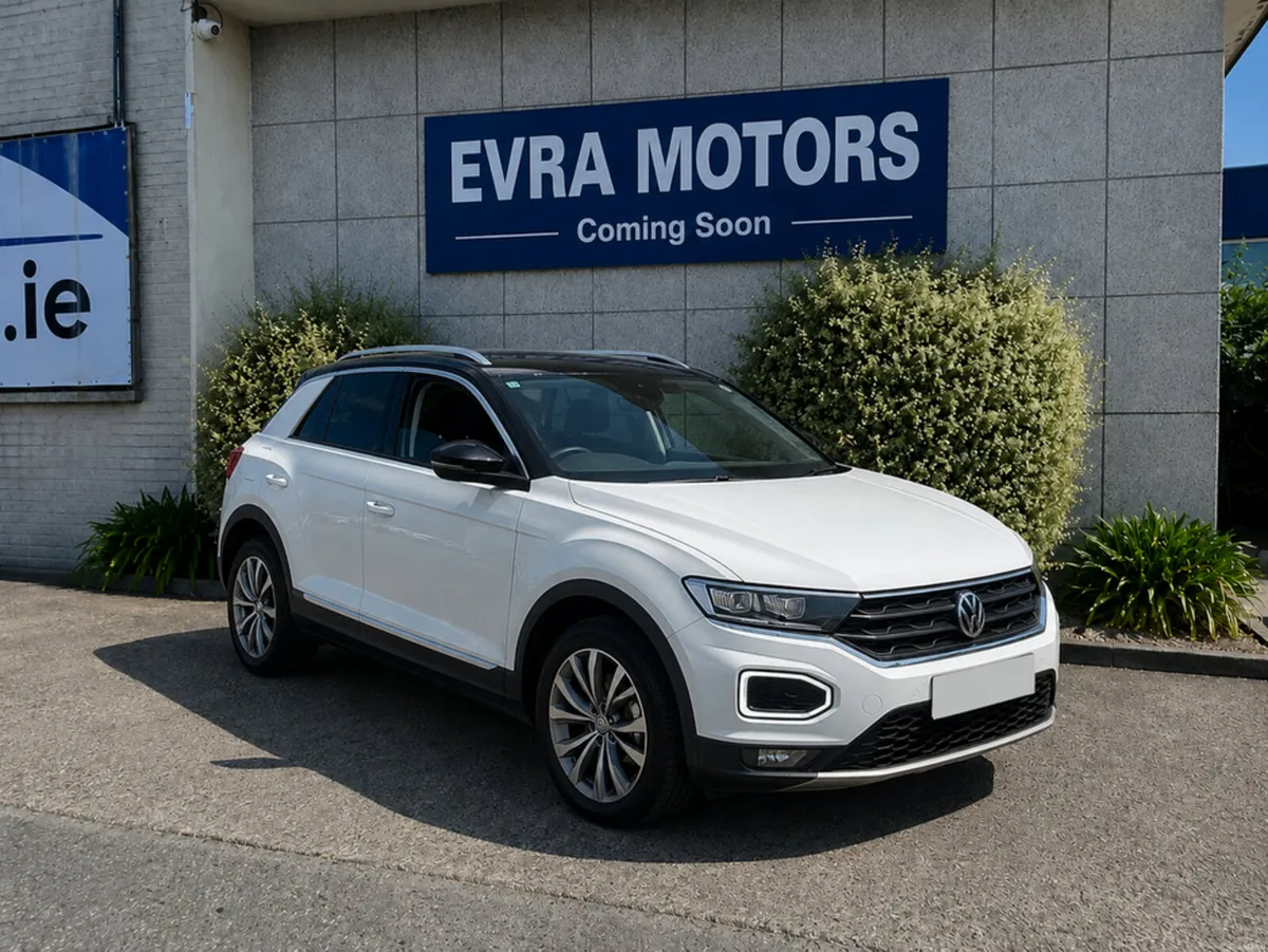 Volkswagen T-Roc STYLE DESIGN AUTOMATIC 1.5 PETROL - Image 1