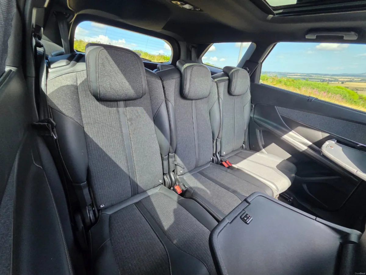 Peugeot 5008 GT-LINE 1.6 BLUE HDI 120 4DR - Image 5