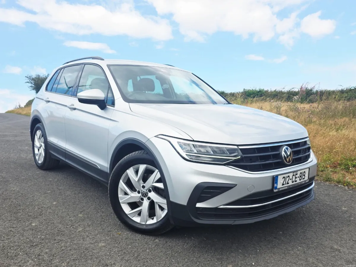 Volkswagen Tiguan LIFE 2.0 TDI MANUAL 6SPEED FWD 1 - Image 6