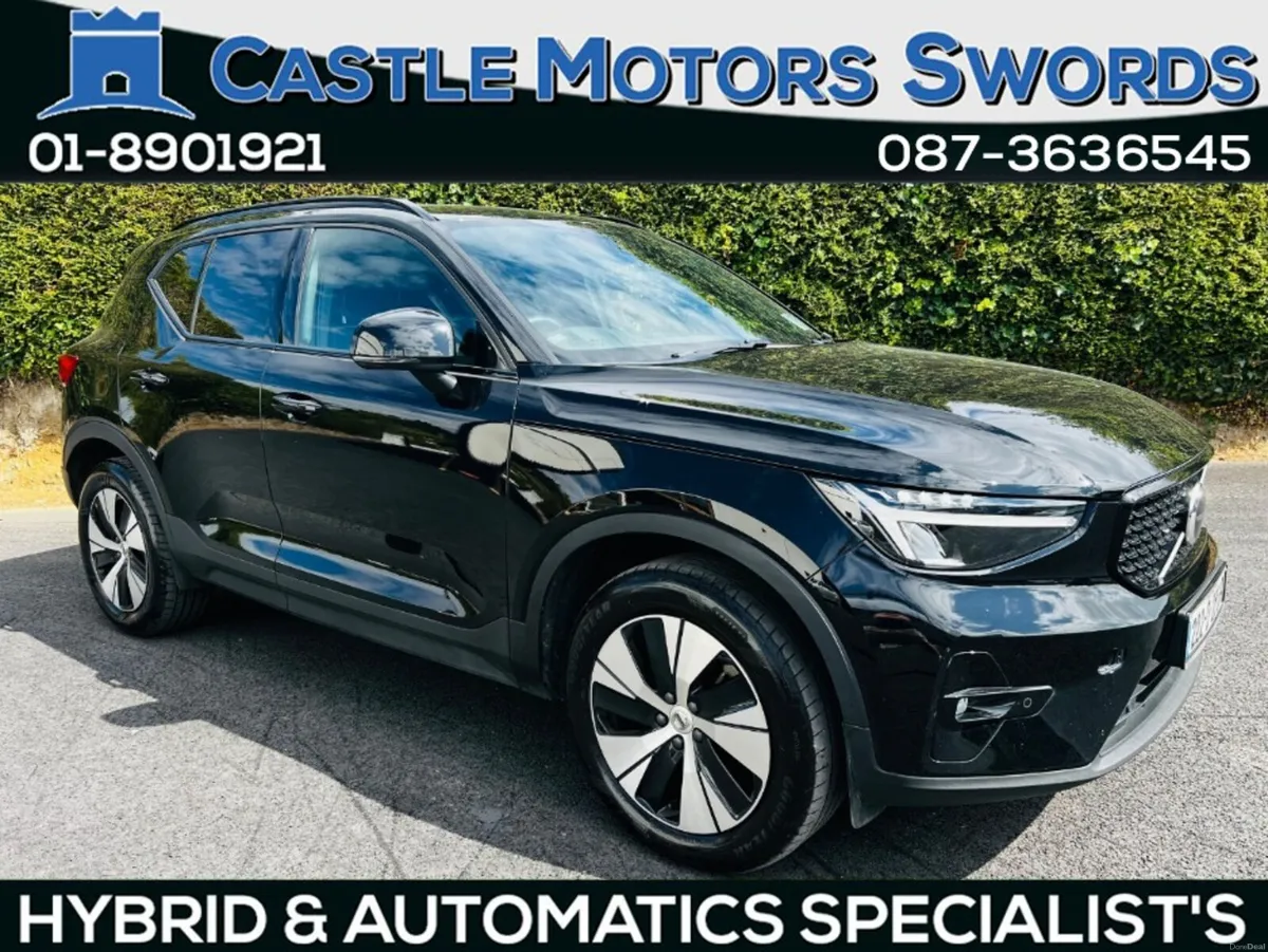 Volvo XC40 2.0  PLUG IN HYBRID   MASSIVE SPEC - Image 2