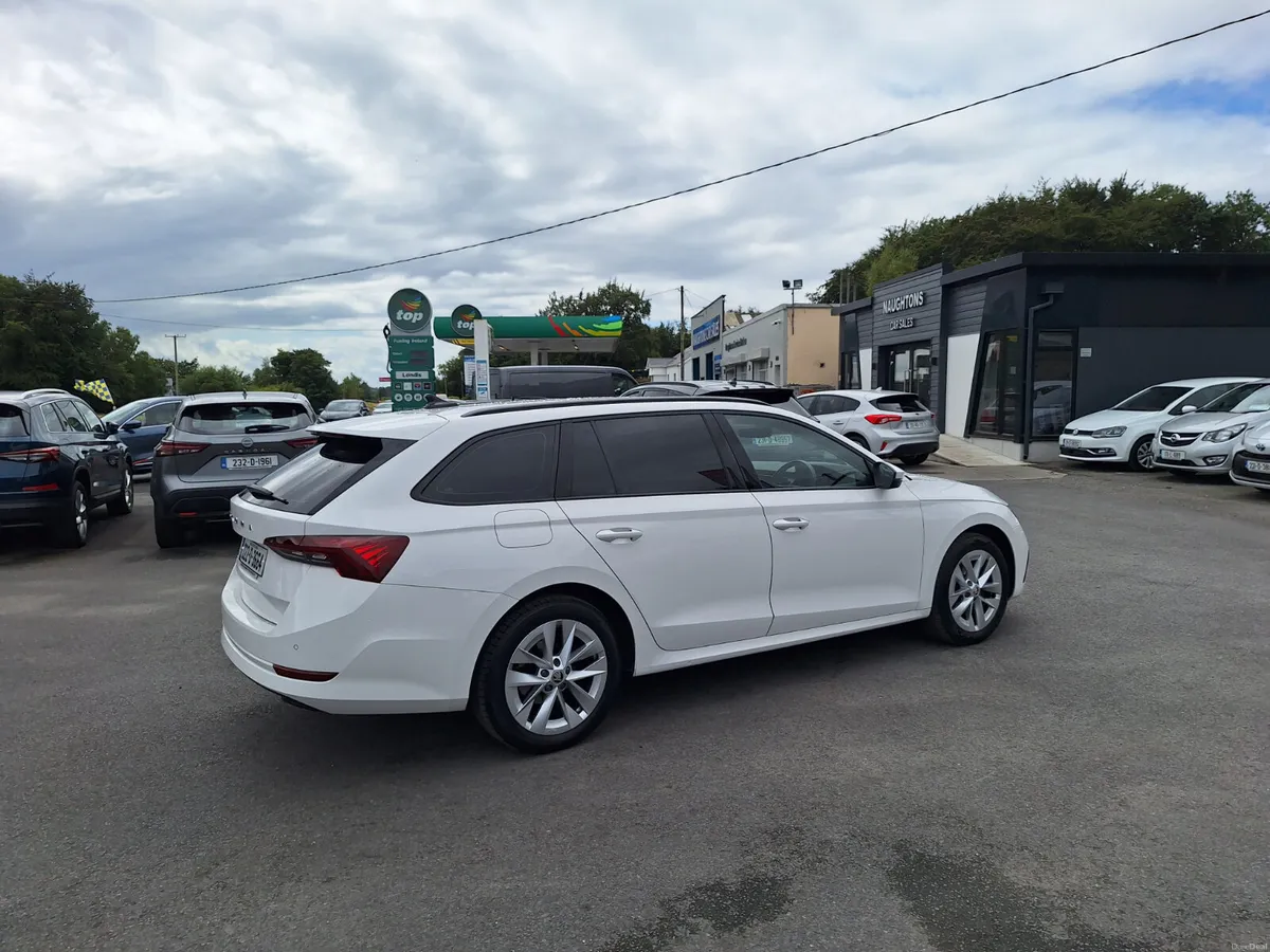Skoda Octavia Estate 2.0 Tdi *High Spec/New Model - Image 3
