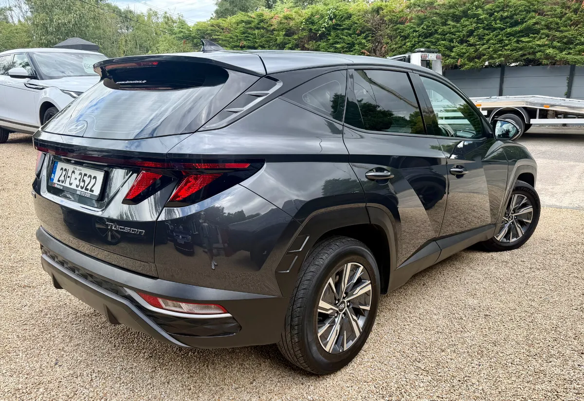 2023 Hyundai Tucson Comfort Plus 1.6Diesel - Image 2