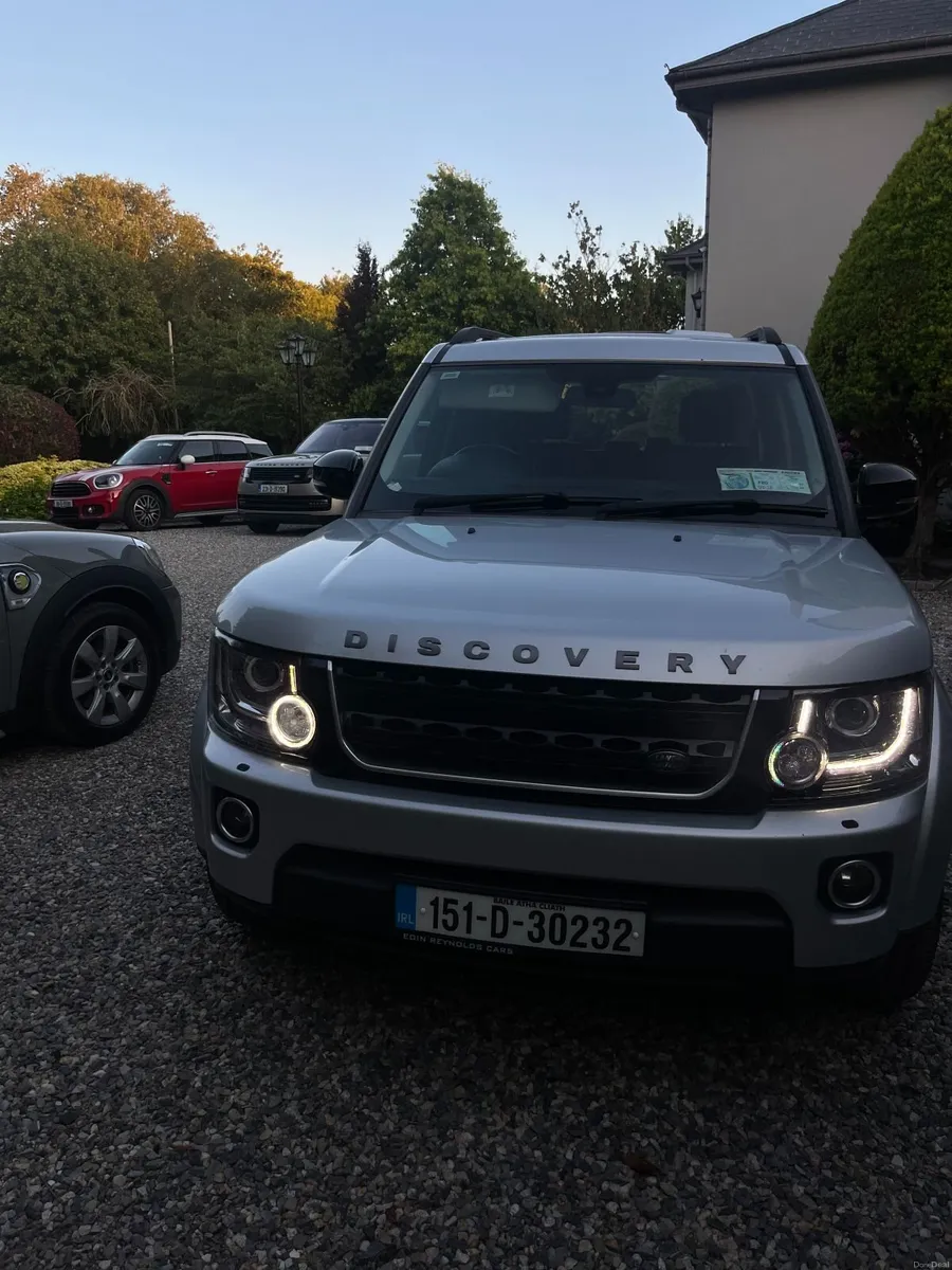 Land Rover Discovery 2015 - Image 1