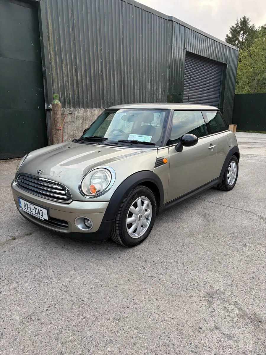 Mini one - Image 2