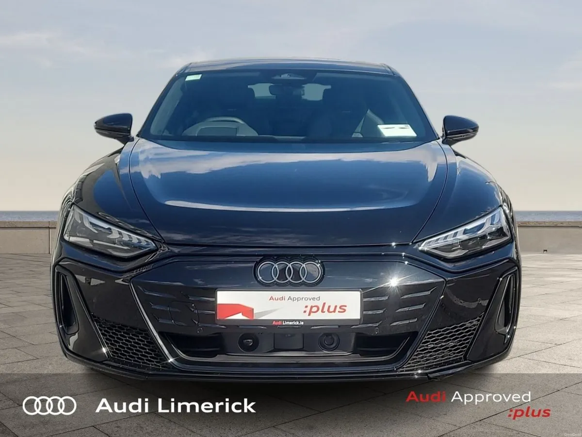Audi e-tron GT quattro *SAVE €7109 VS NEW* E-TRON - Image 2