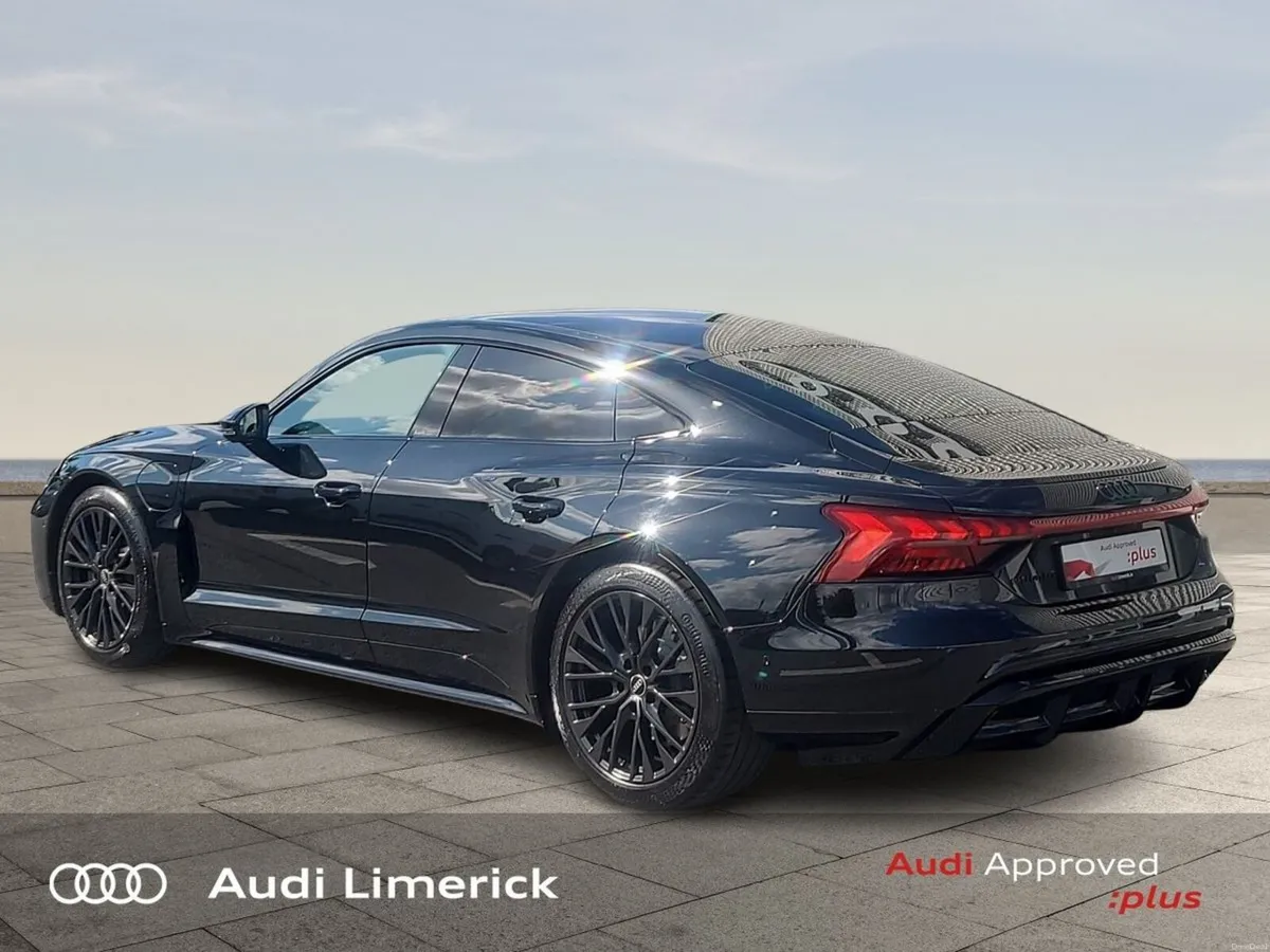 Audi e-tron GT quattro *SAVE €7109 VS NEW* E-TRON - Image 5