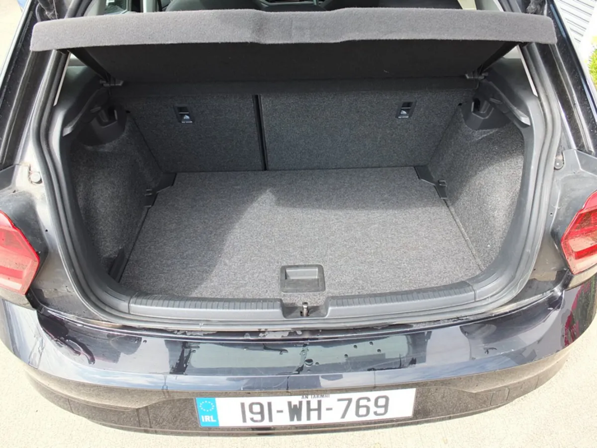 Volkswagen Polo Trendline - Image 6