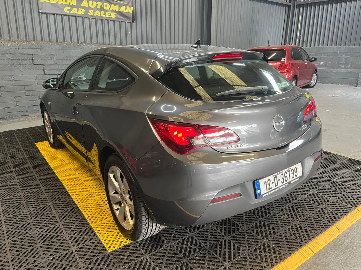 Opel Astra 2012 - Image 5