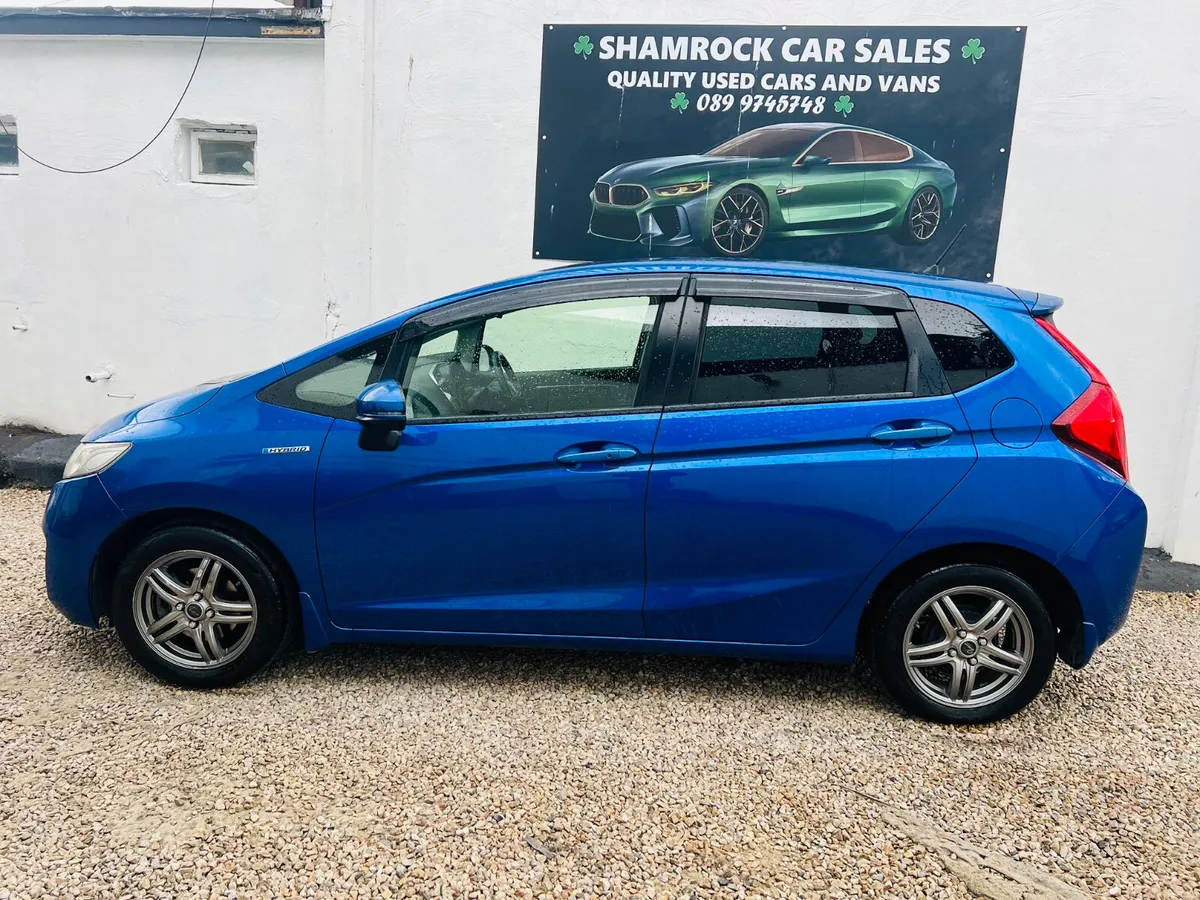 2014 Honda Fit 1.5 Hybird Automatic - Image 2