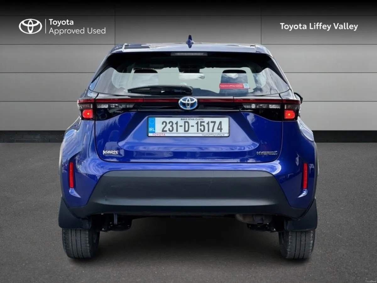 Toyota Yaris Cross YARIS CROSS LUNA HYBRID - Image 4