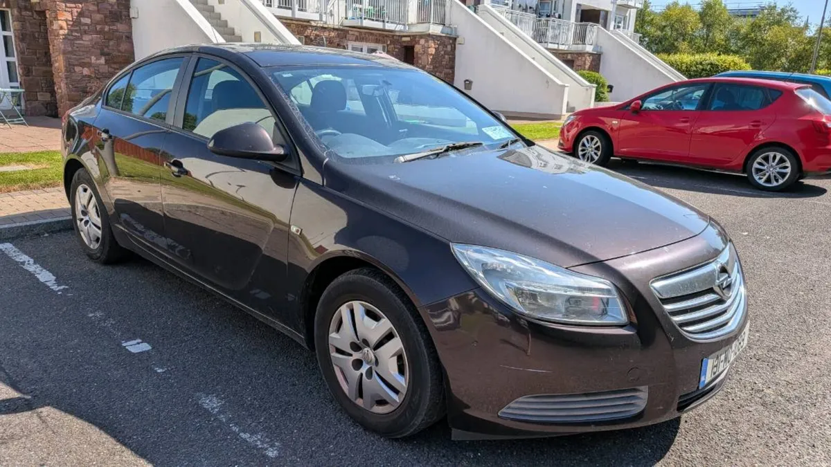 Opel Insignia Diesel 131 - Image 1