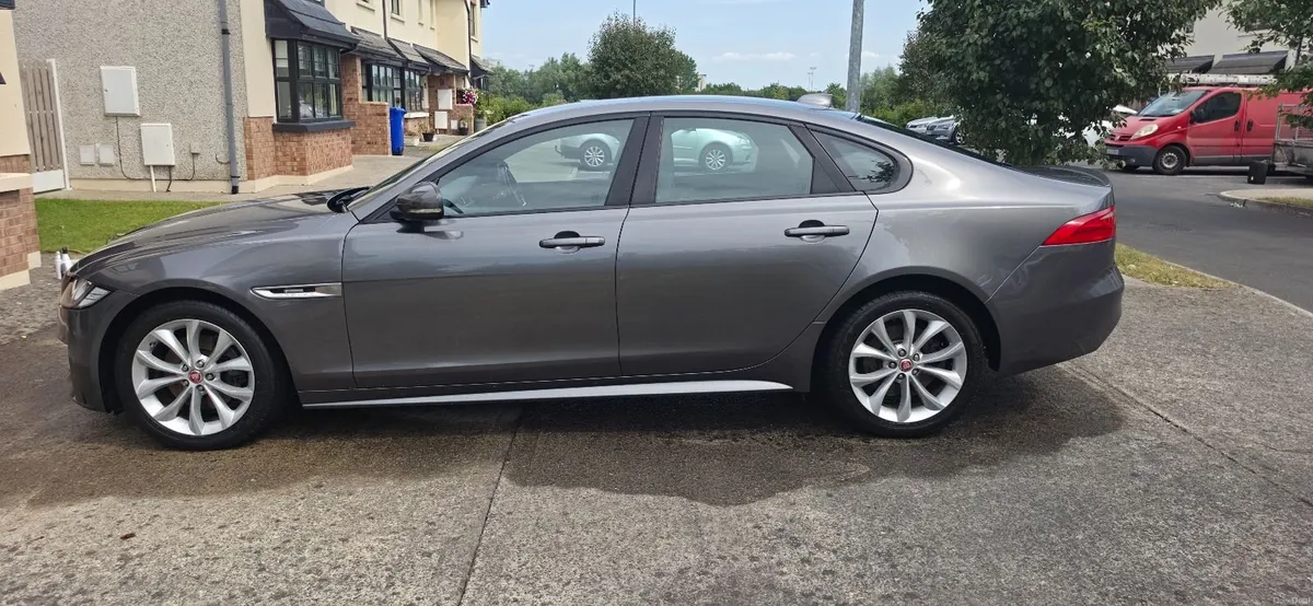 Jaguar XF 2017 180bhp - Image 1