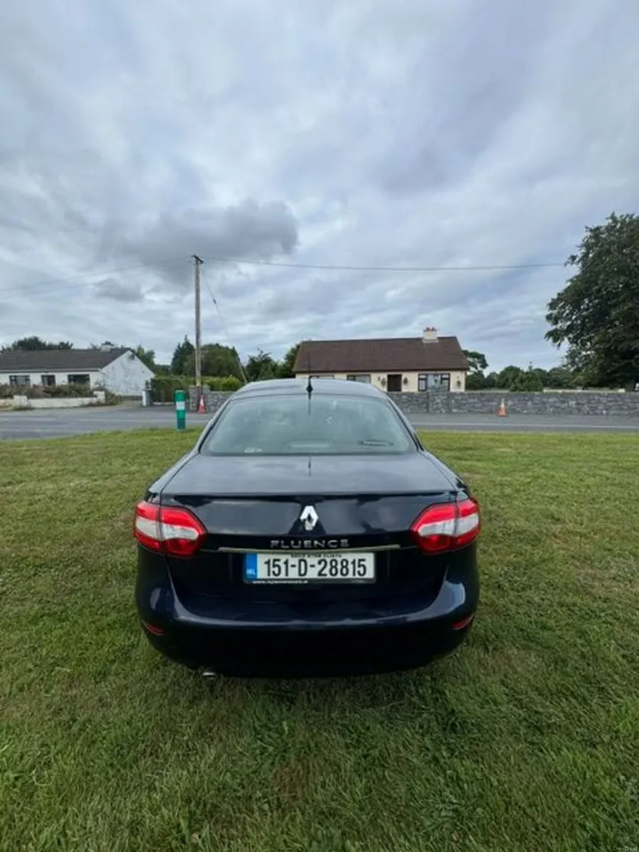 Renault Fluence 2015 - Image 2