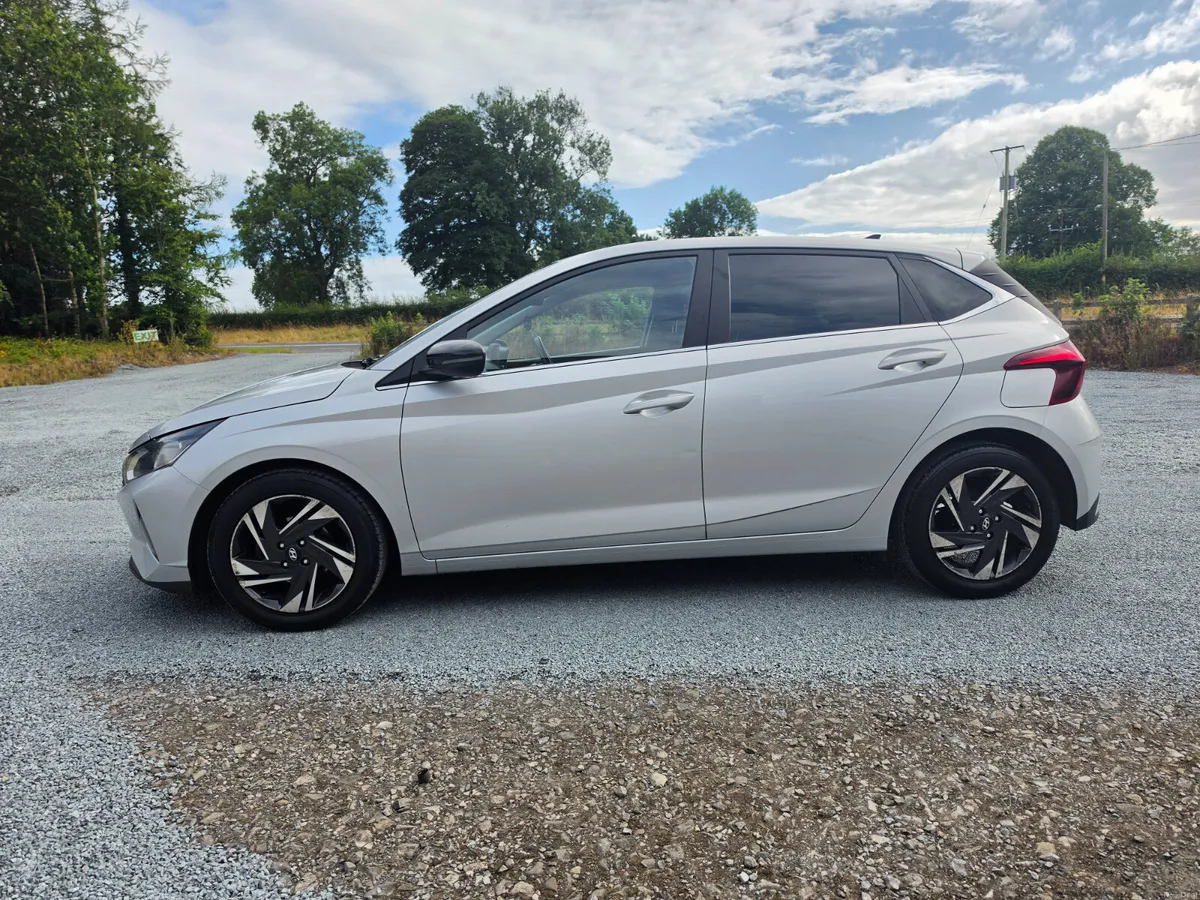 Hyundai i20 1.2 petrol ( NCT and TAX ) - Image 4