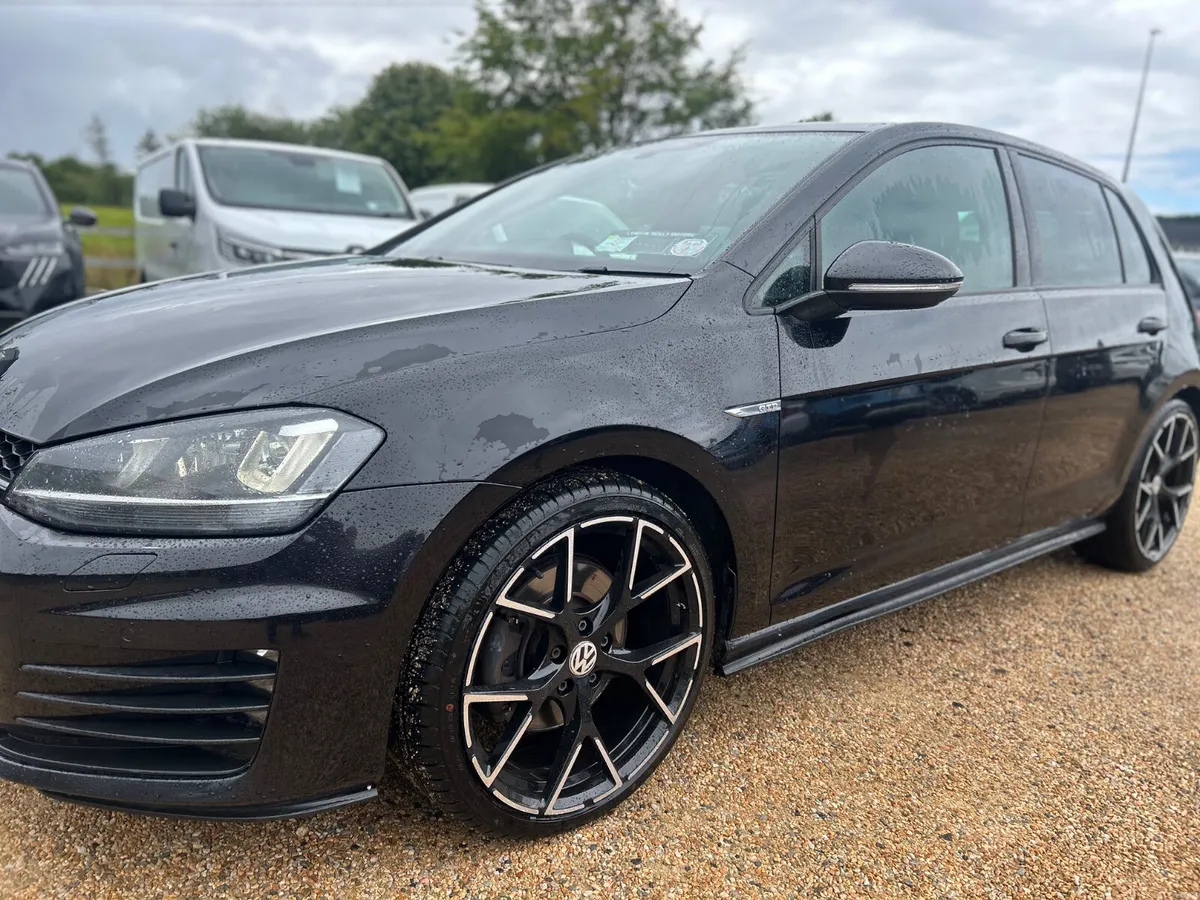 Volkswagen Golf GTD - Image 5