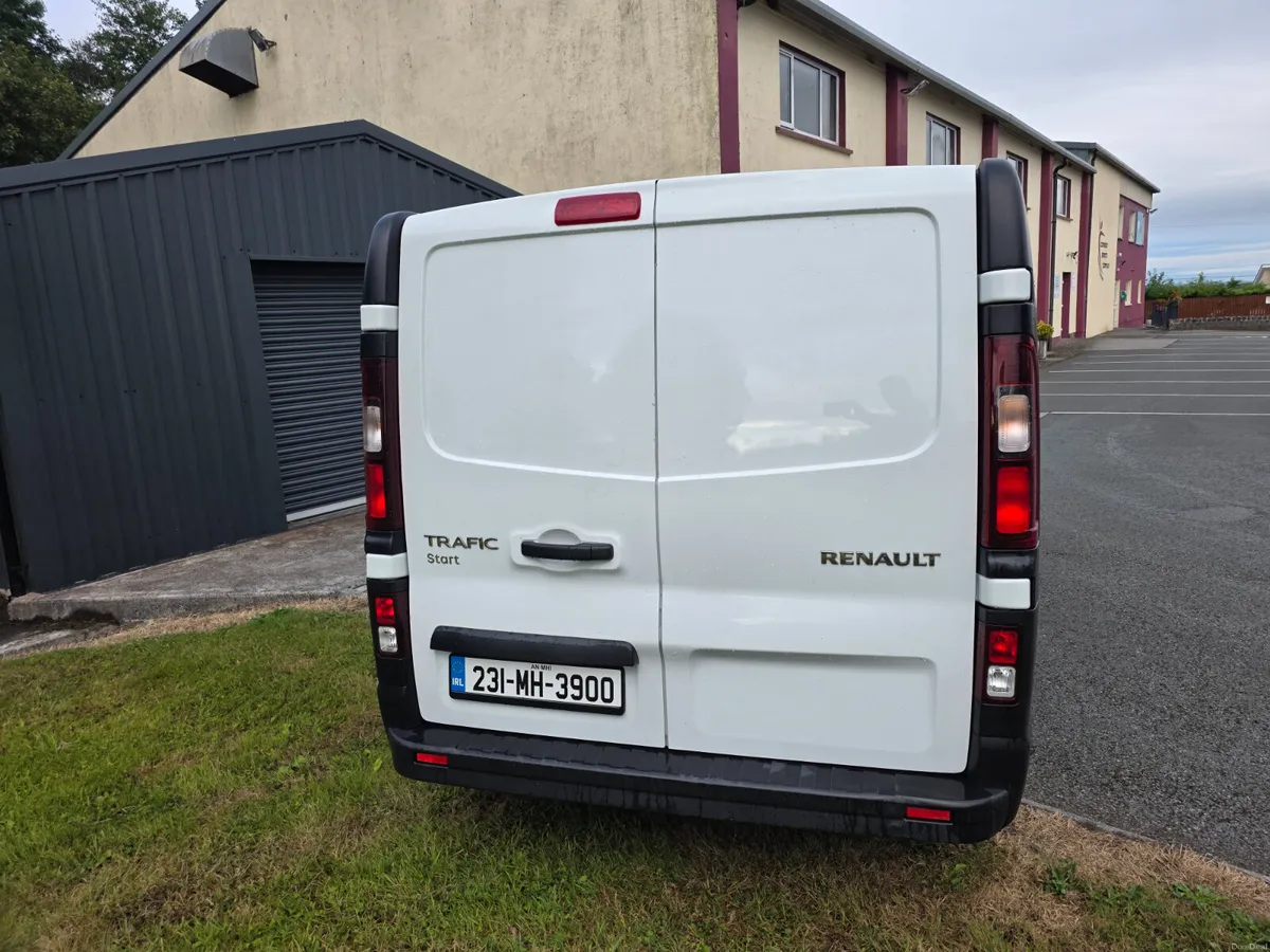 2023 Renault Trafic 2.0dci - Image 5