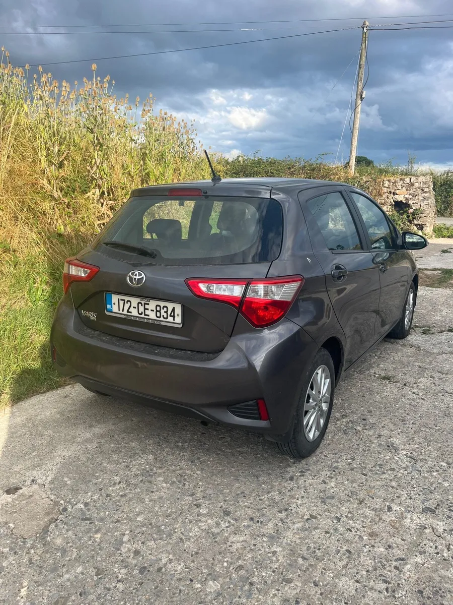 Toyota Yaris 2017 - Image 6