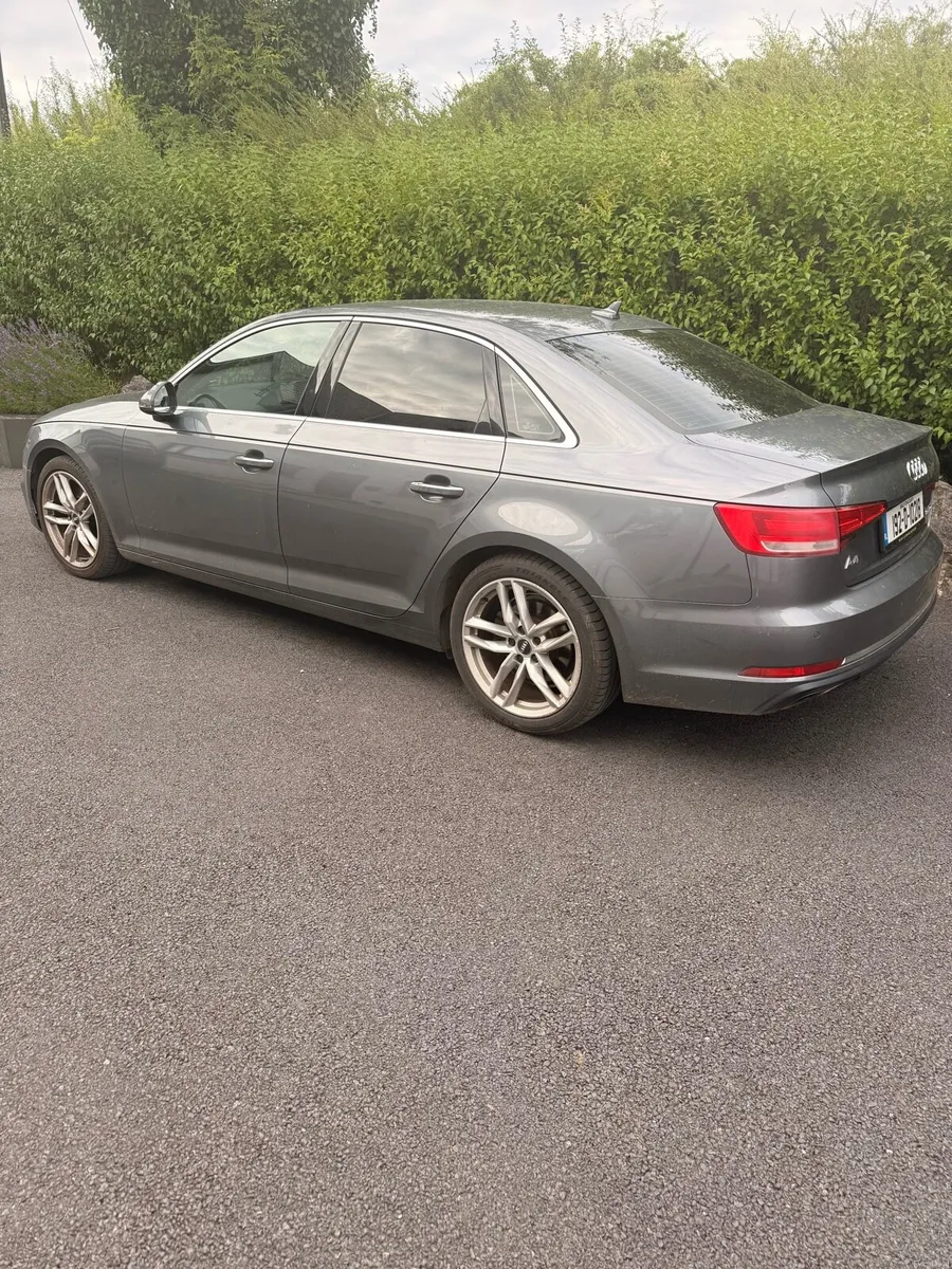 Audi A4 2.0TDI 150S - Image 3