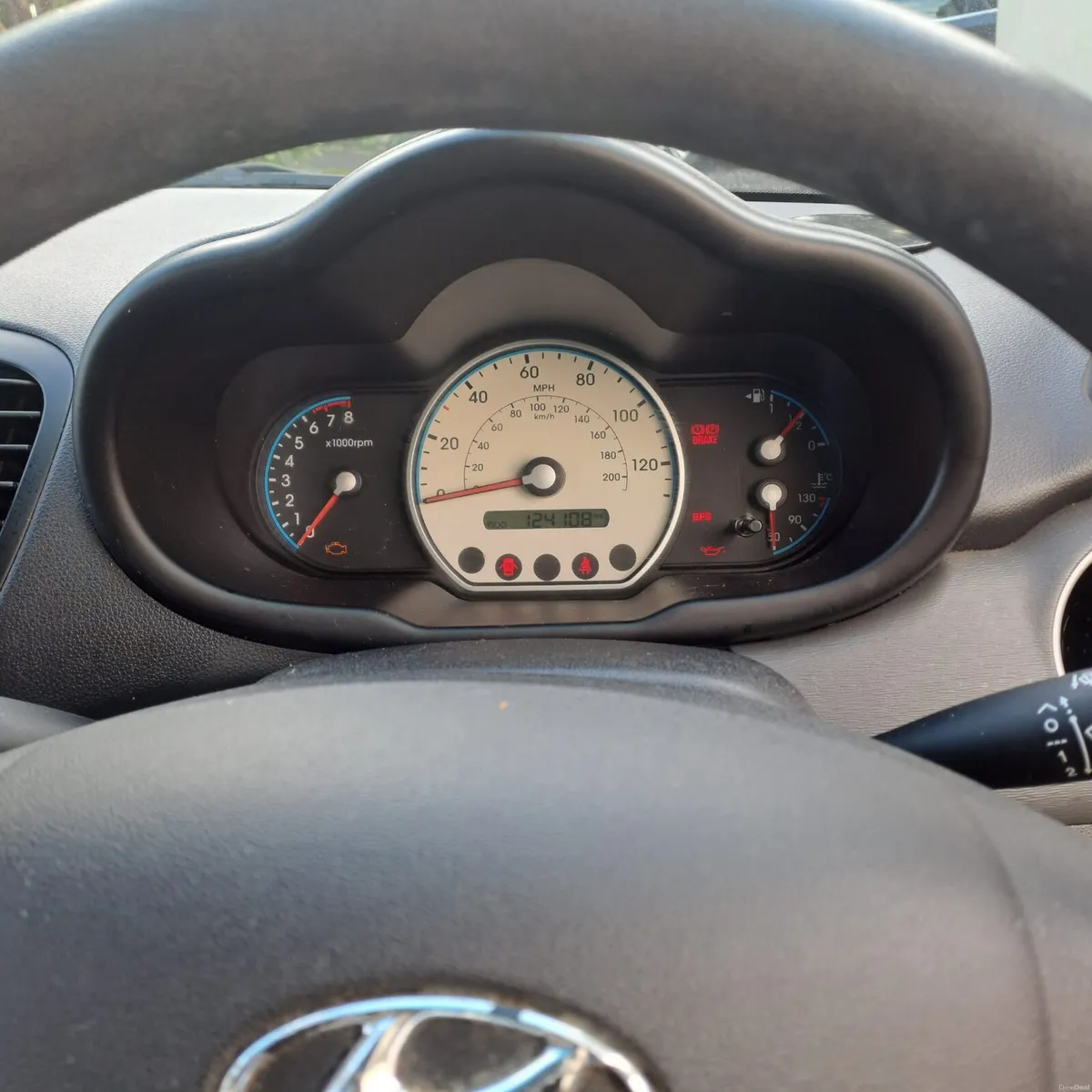 Car - Image 6