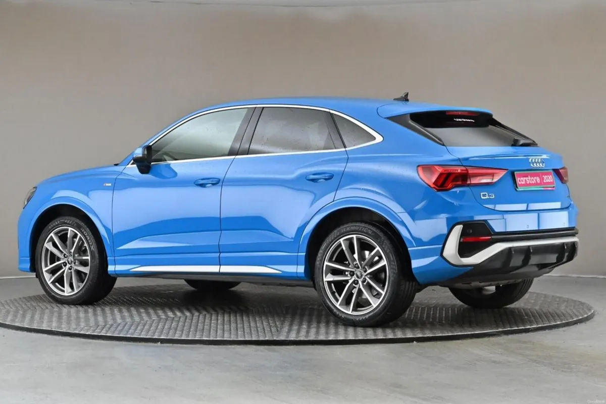 Audi Q3 45 TFSI S TRONIC SPORTBACK S-LINE QUATTRO - Image 5
