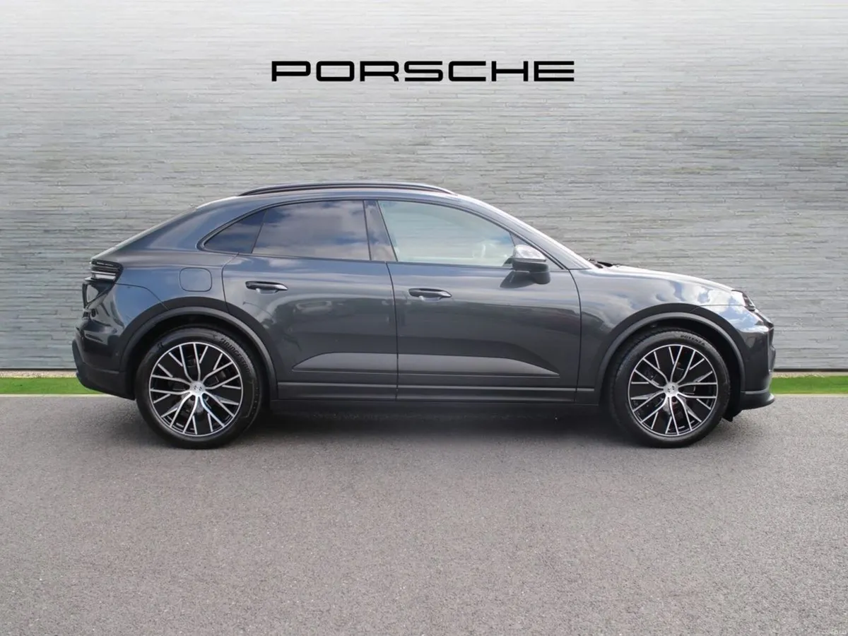 Porsche Macan Electric - Image 4