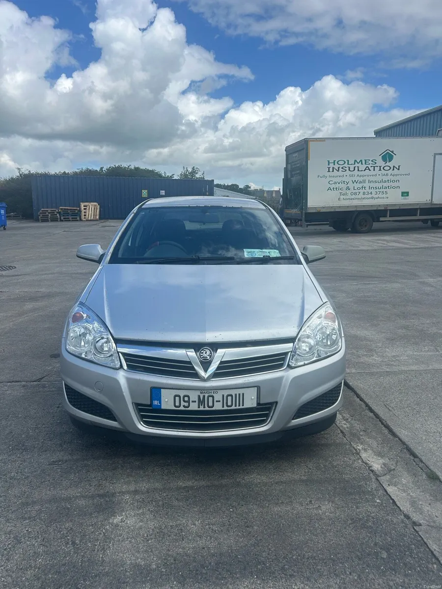 2009 Vauxhall Astra 1.7 diesel NCT 04,27 - Image 3