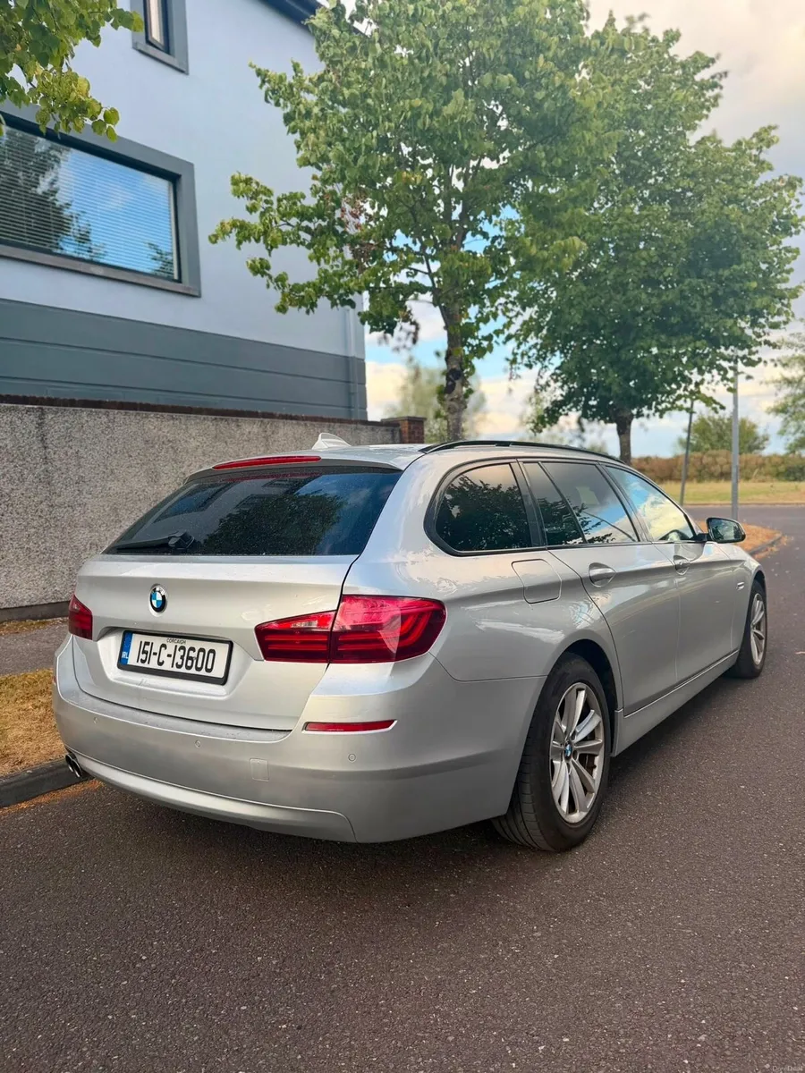 BMW 520D Estate - Automatic - Image 2