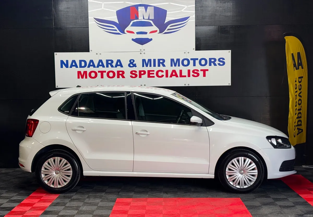 2016 Volkswagen Polo Auto - Image 5