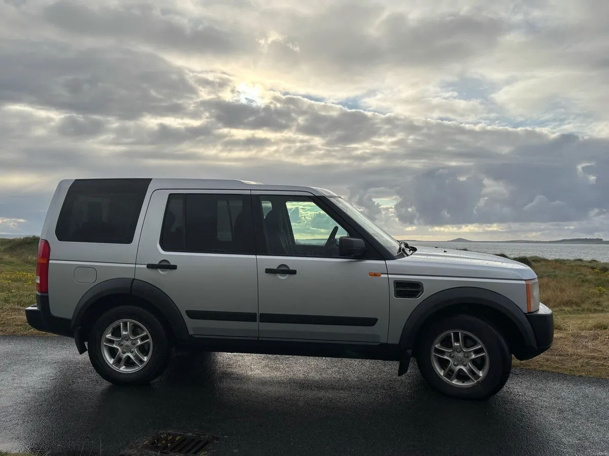 Land rover Discovery 3 Auto 2.7V6 7seater - Image 4