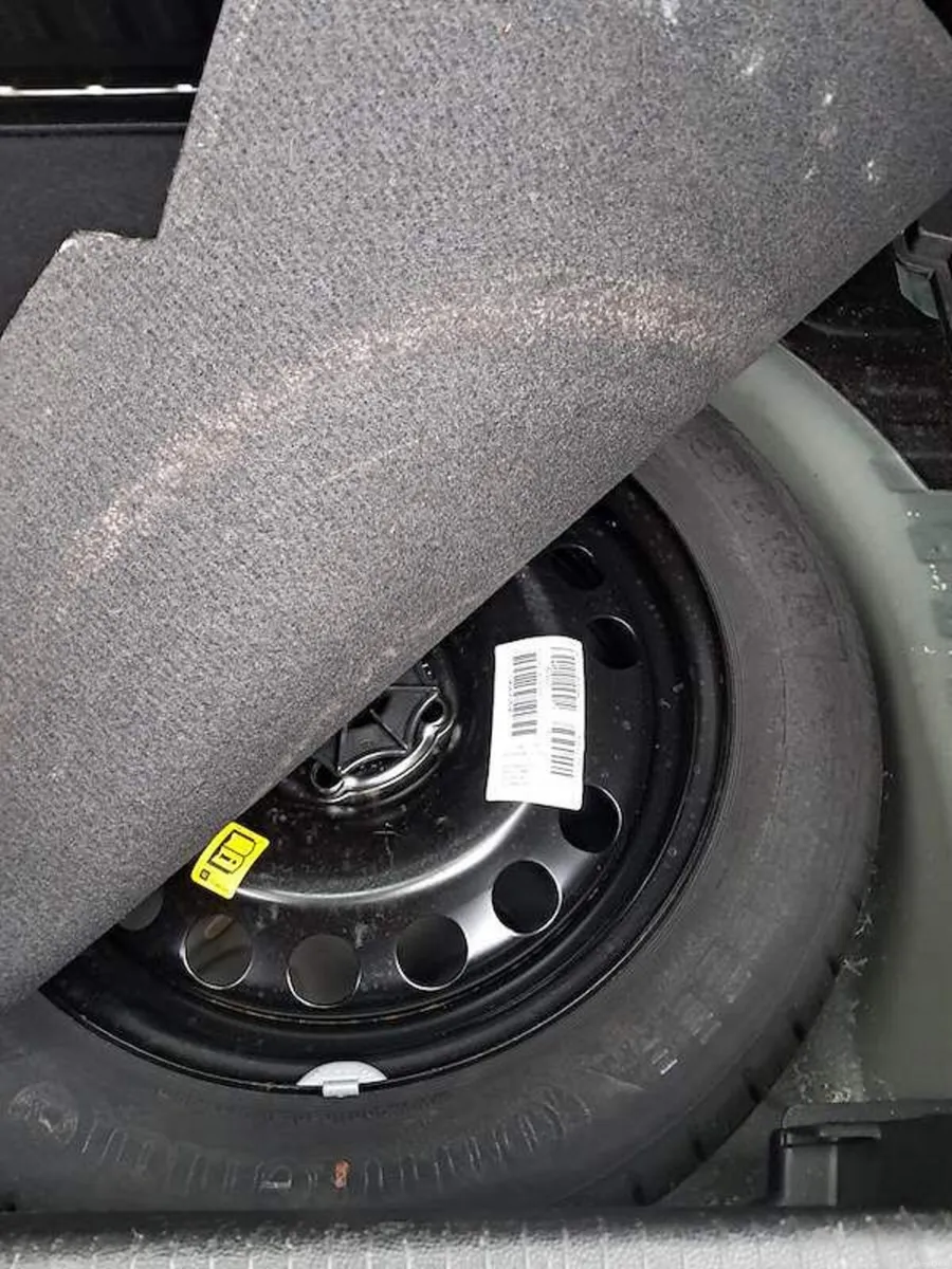 Opel Corsa 2015 - Image 3
