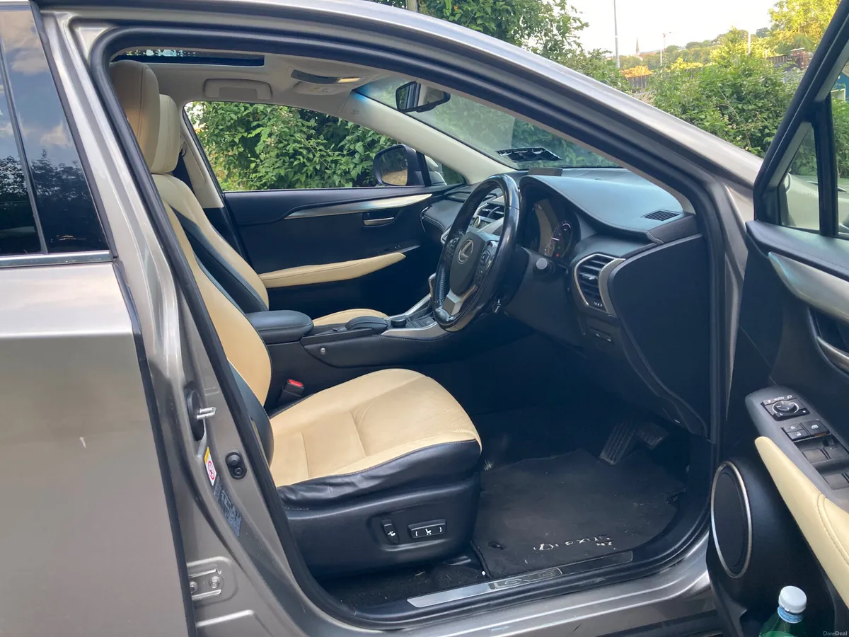 2016 Lexus NX300h Auto Only 178000 Klm - Image 4