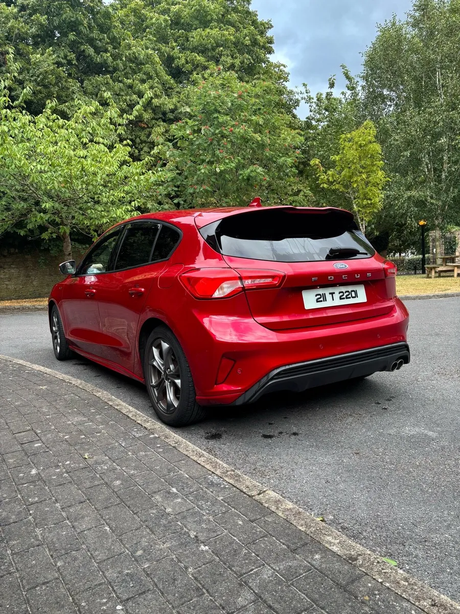 2021 Ford Focus St Line - Image 4